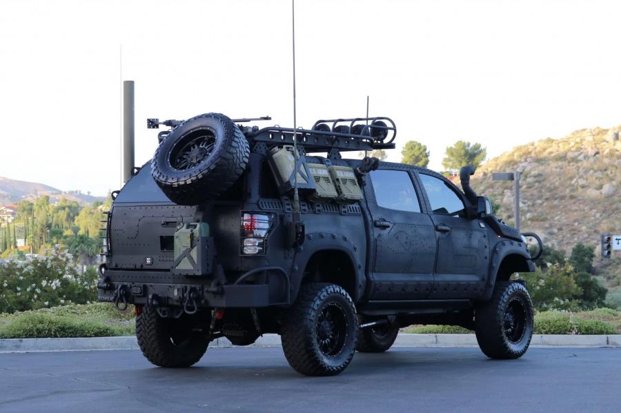  Toyota Tundra CrewMax 4x4 Zombie Apocalypse 2013 года  (фото 103 из 461)